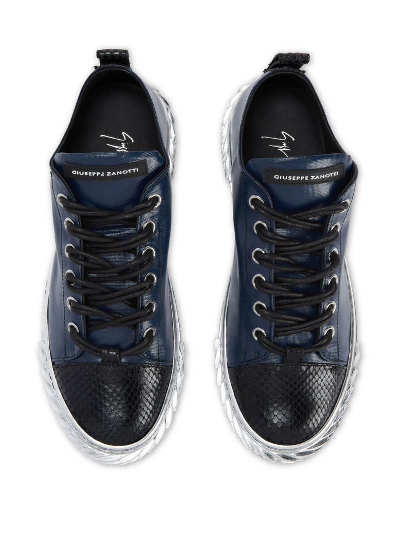 logo-patch sneakers 4