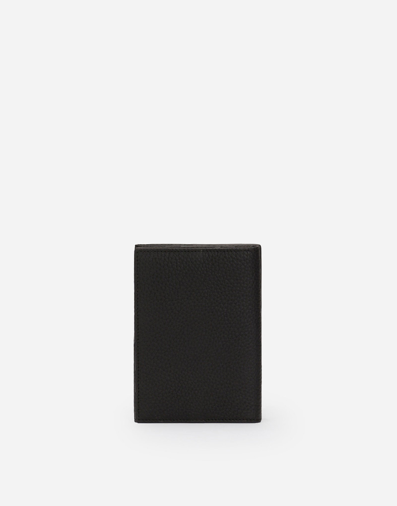 DG Logo passport case 3