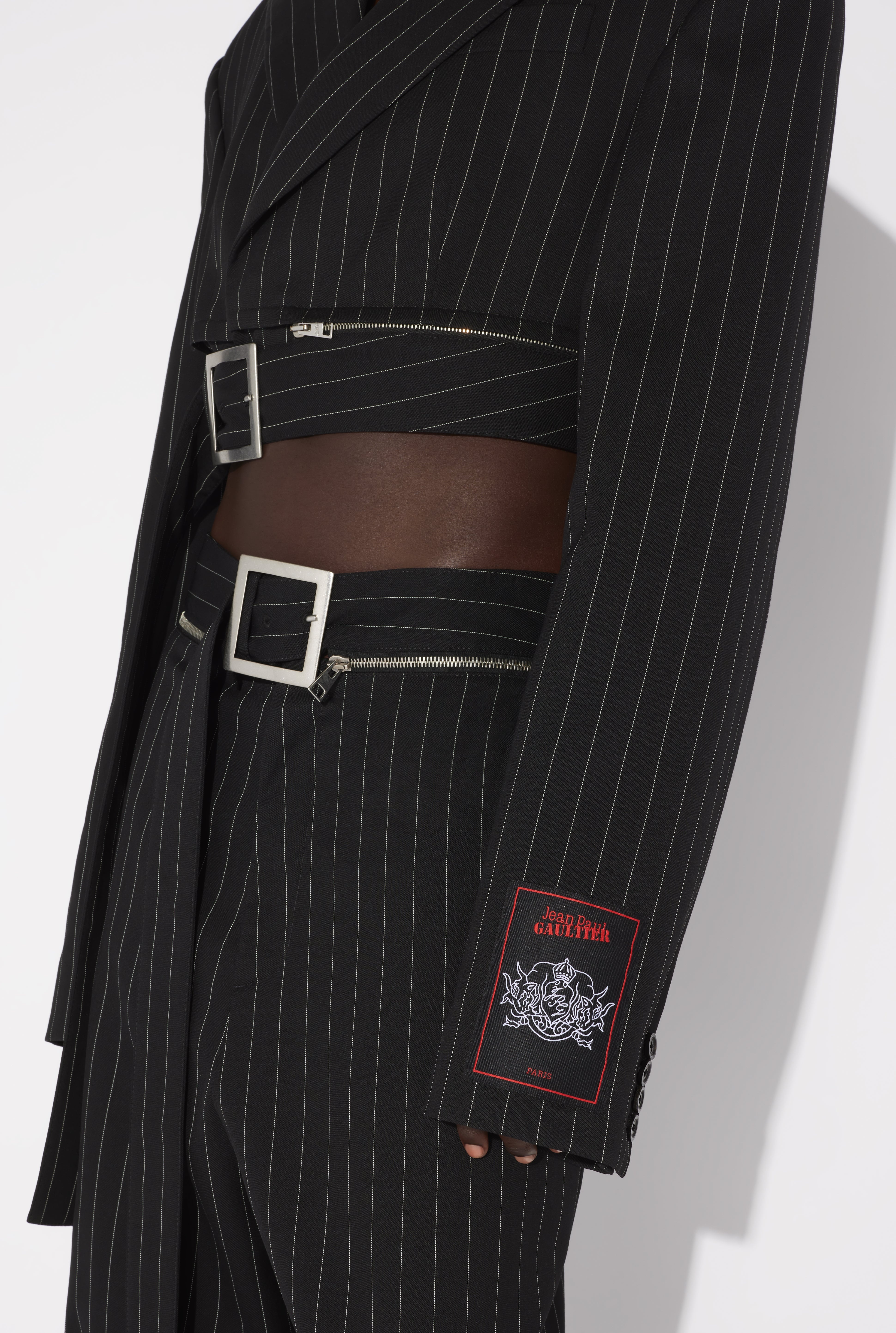 THE SHORT SUIT JACKET - 6