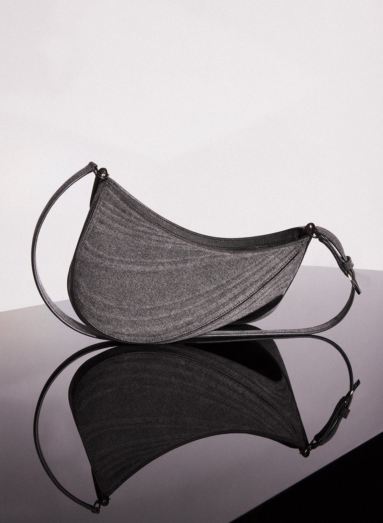 washed black medium denim spiral curve 01 - 2