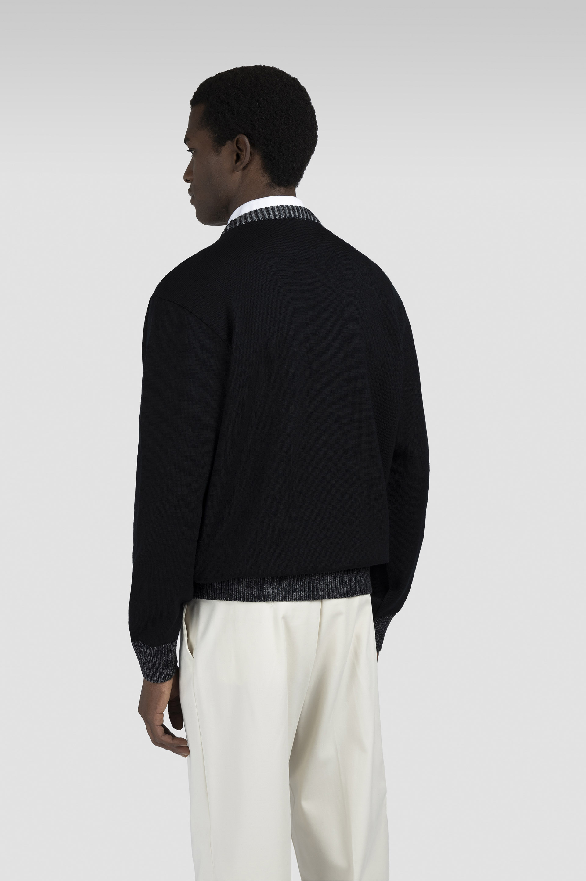 SOFT COOL TOUCH WOOL CREWNECK SWEATER - 3