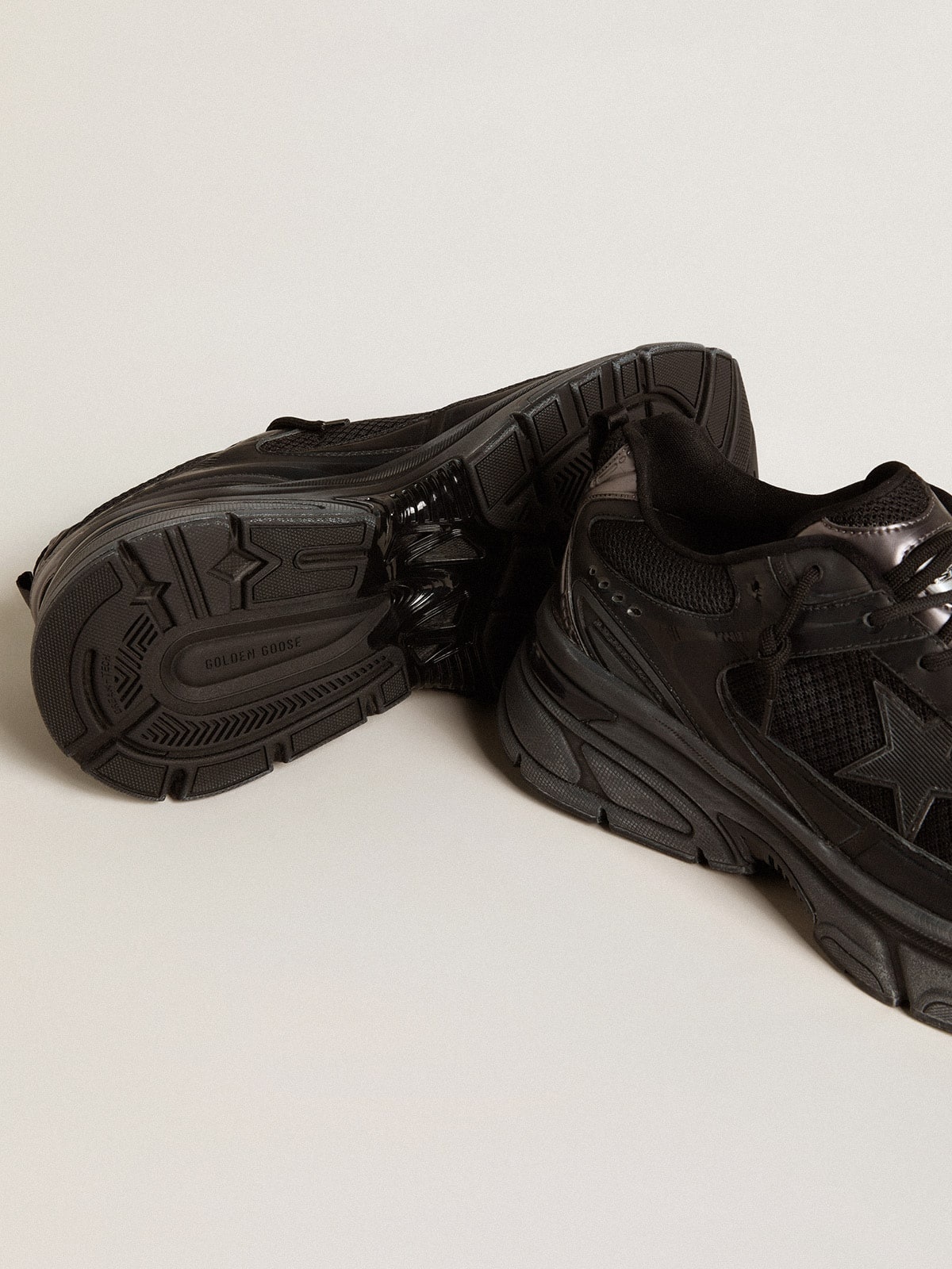 Women’s Lightstar with black leather and mesh upper and black star - 4