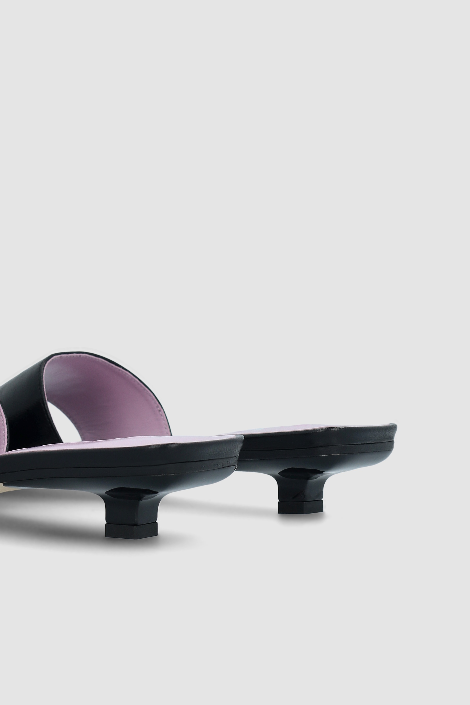 Ceni Black Creased Leather Slip-On - 5