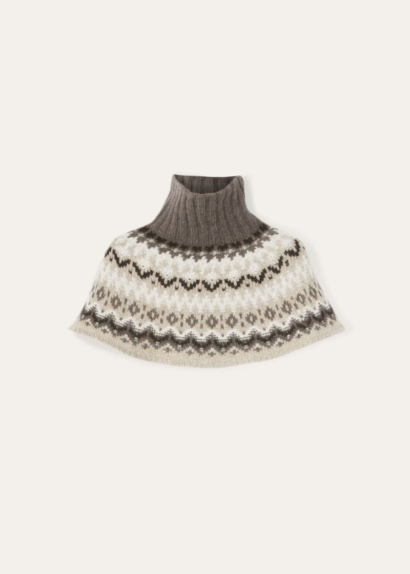 Alpe Pile Shoulder Warmer Scarf 1