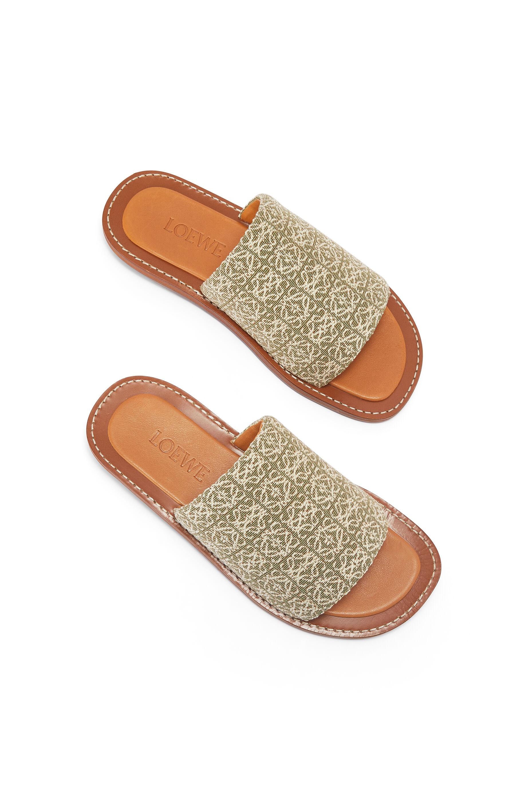 Slide in Anagram jacquard and calfskin - 3