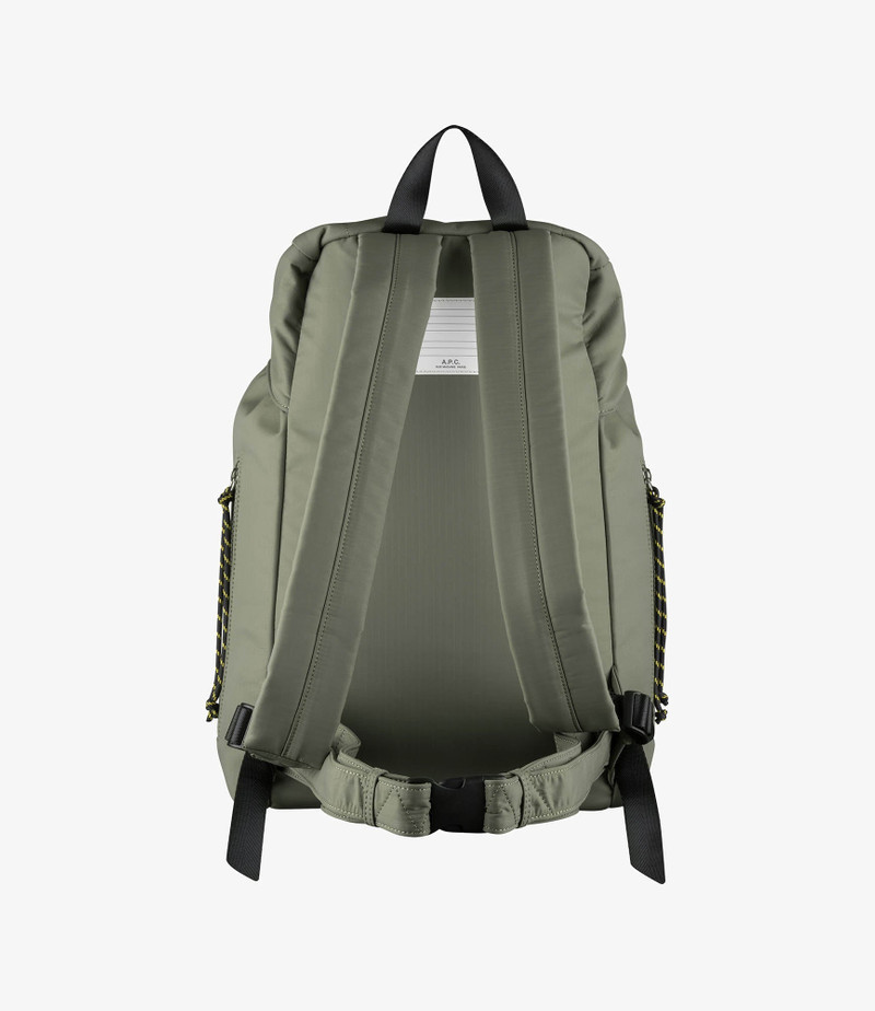 TREK BACKPACK 4
