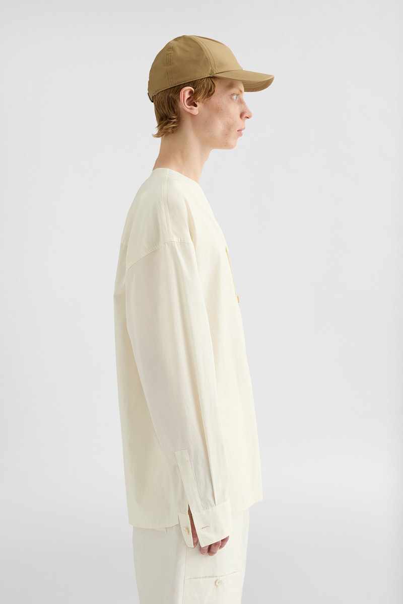 Cotton Poplin V-Neck Shirt 3