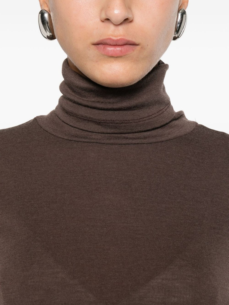 turtleneck long-sleeve sweater 5