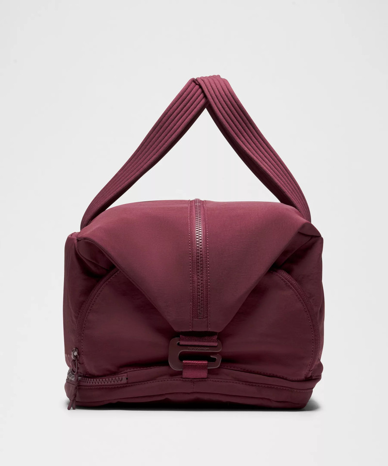 3-in-1 Gym Duffle Bag 30L 4