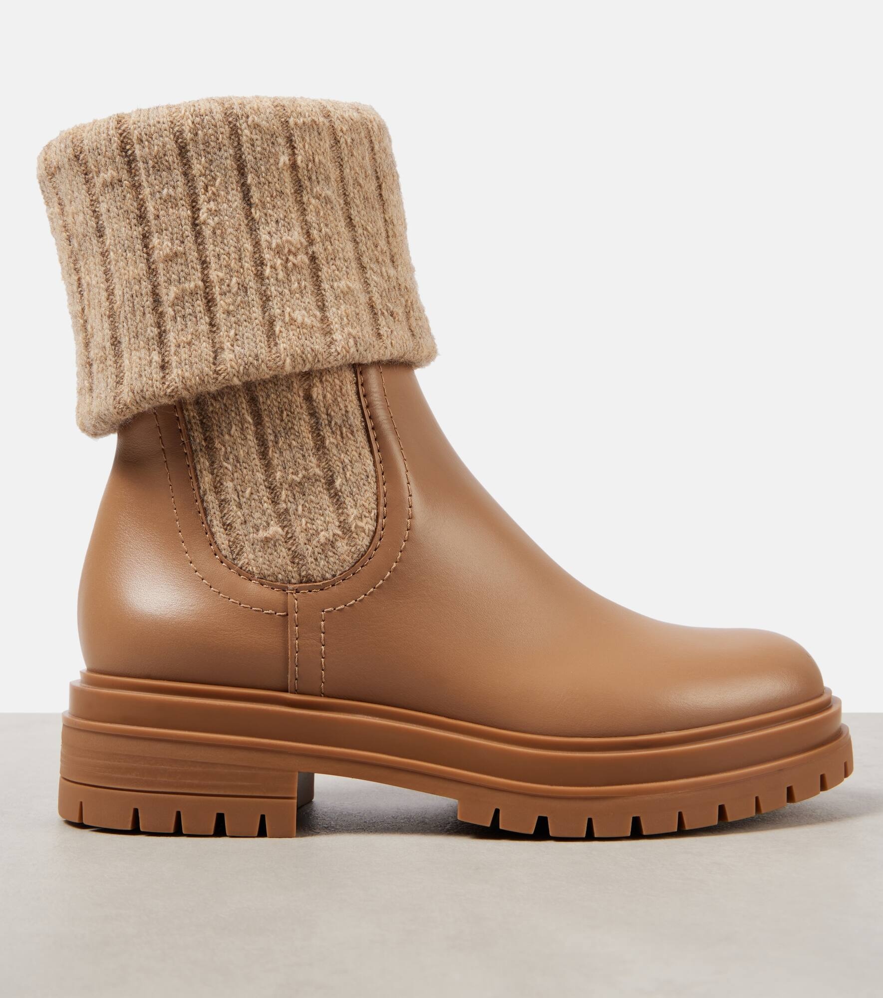 Tenney leather Chelsea boots - 6