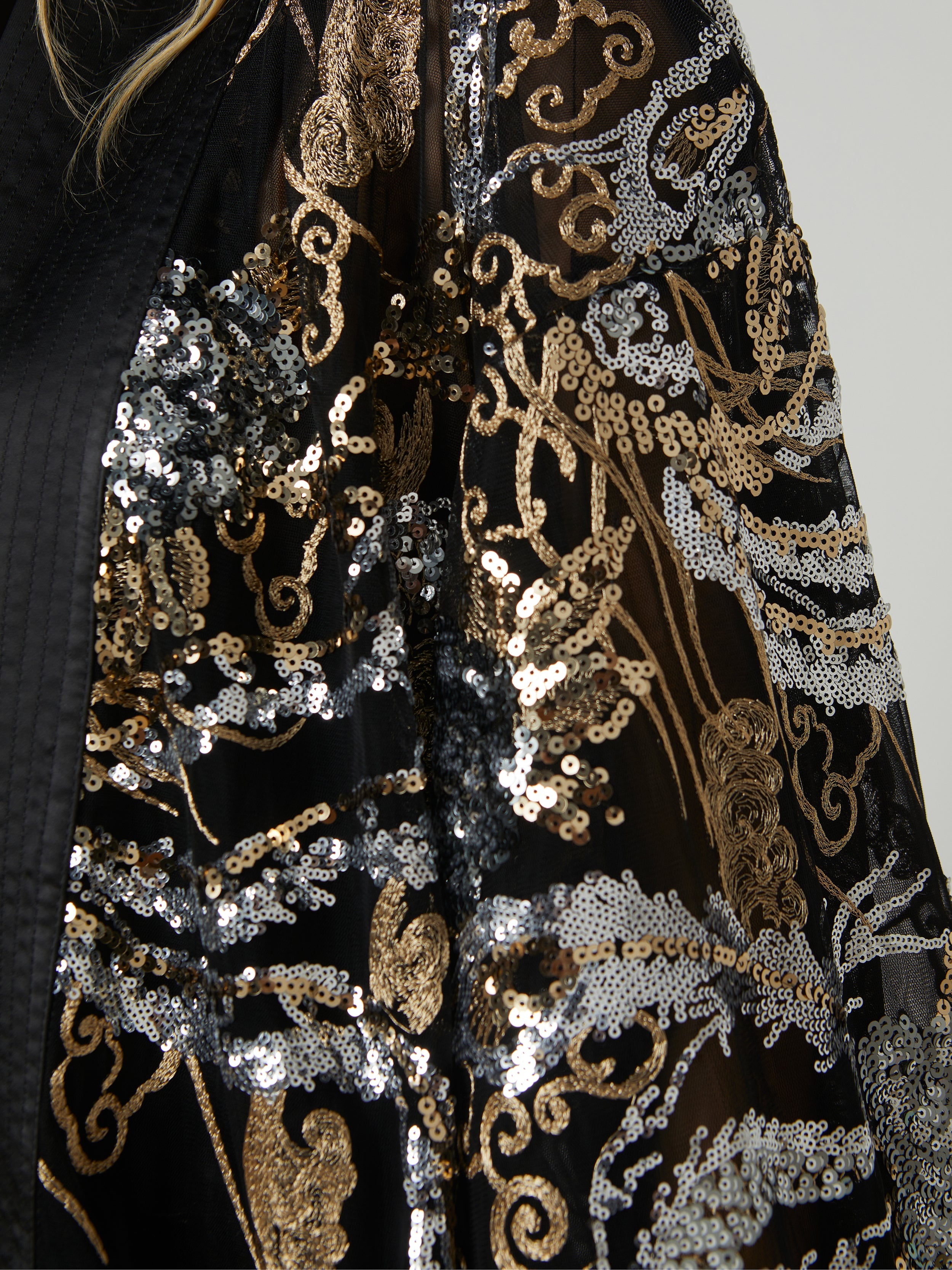 Jin Embellished Kimono - 5