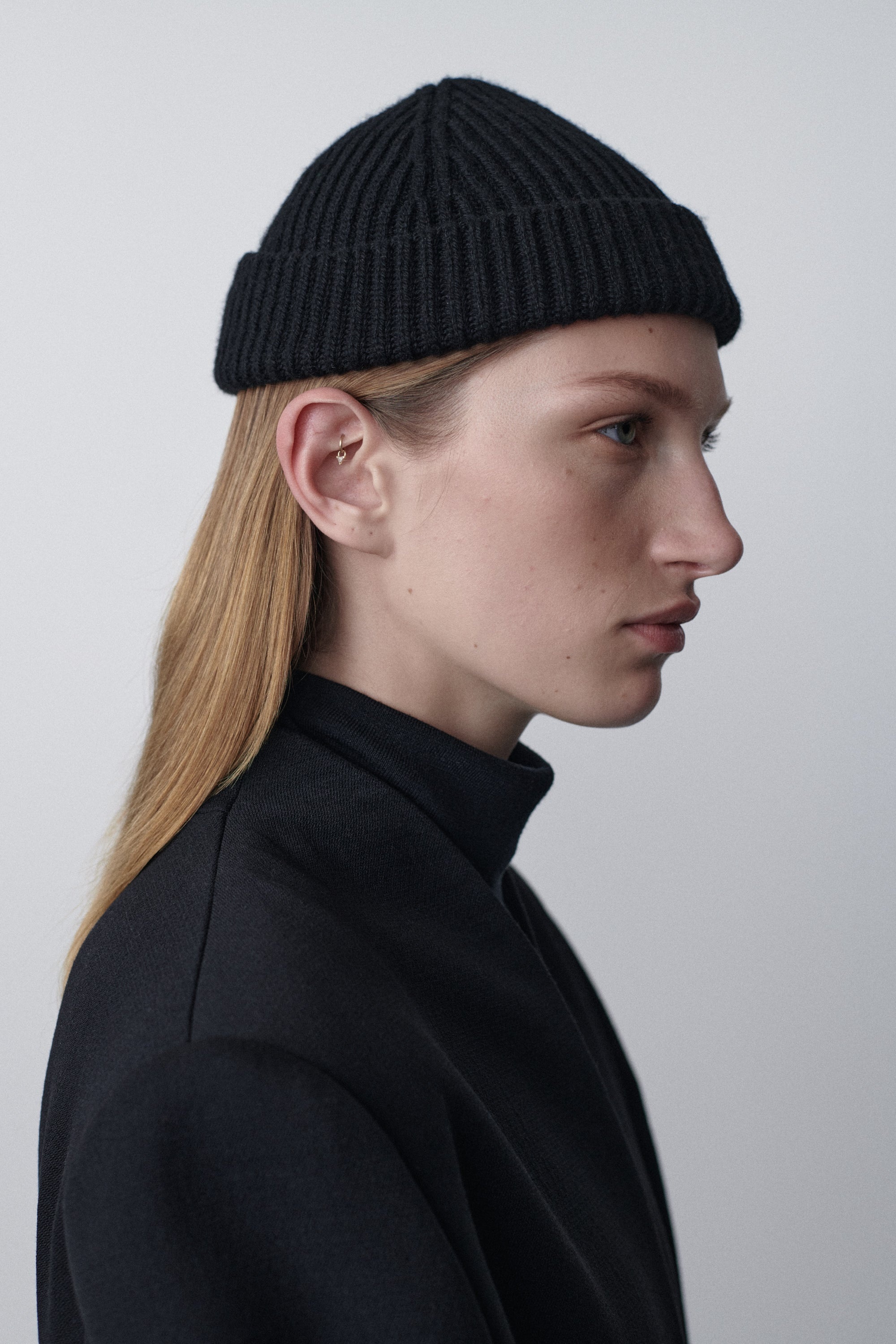 Fisher Hat in Cashmere - 3