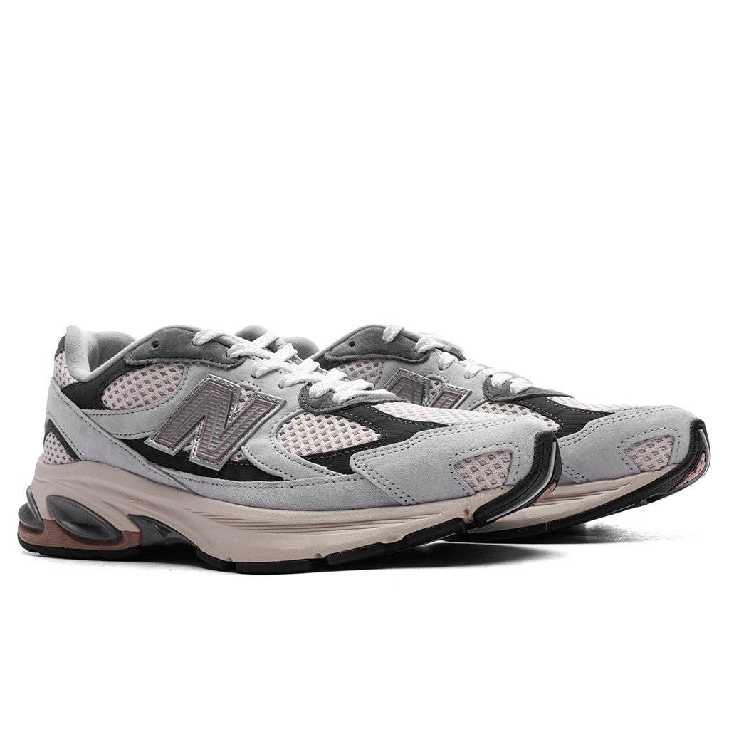 2010 - BRIGHTON GREY/LINEN - 2