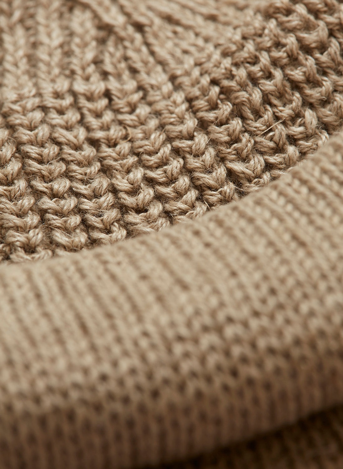 Linen Beanie in Ivory - 3
