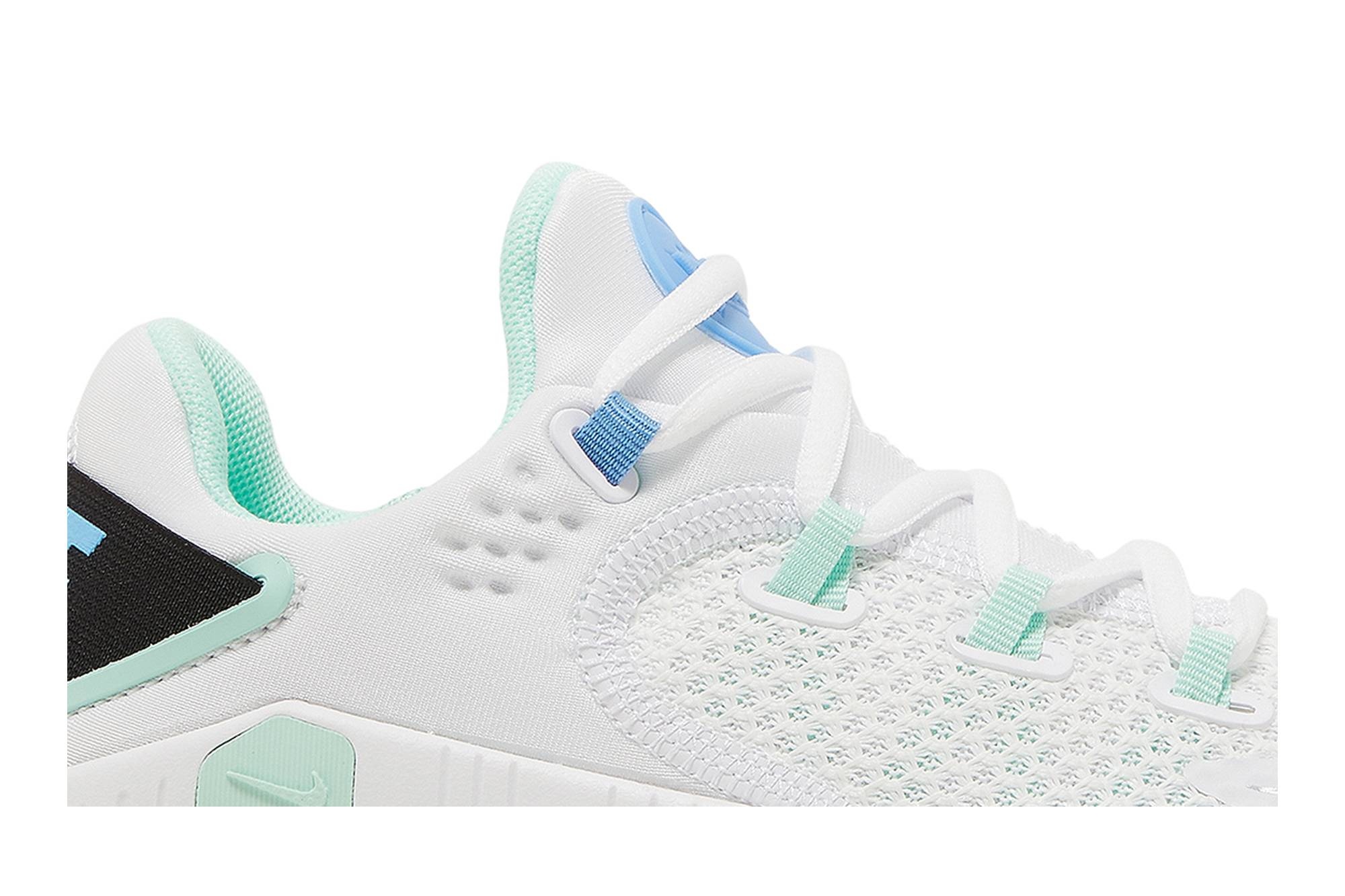 Wmns Free Metcon 4 'White Mint Foam' - 2