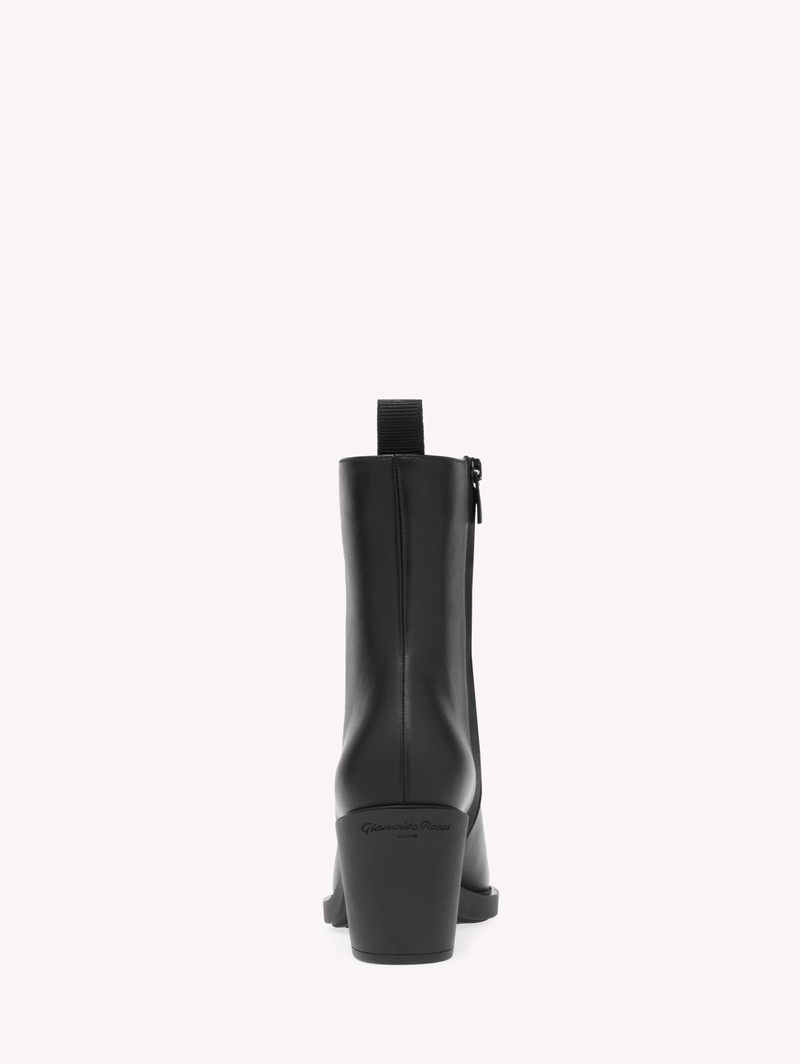 Gianvito Rossi DYLAN outlook