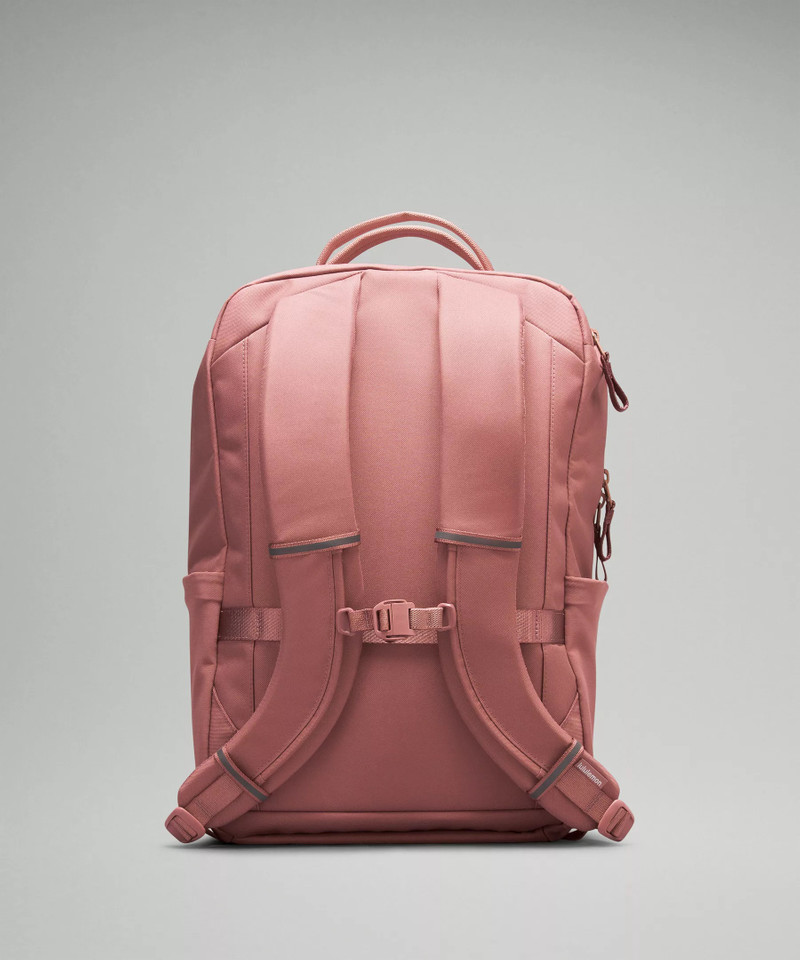 Double-Zip Backpack 22L 3