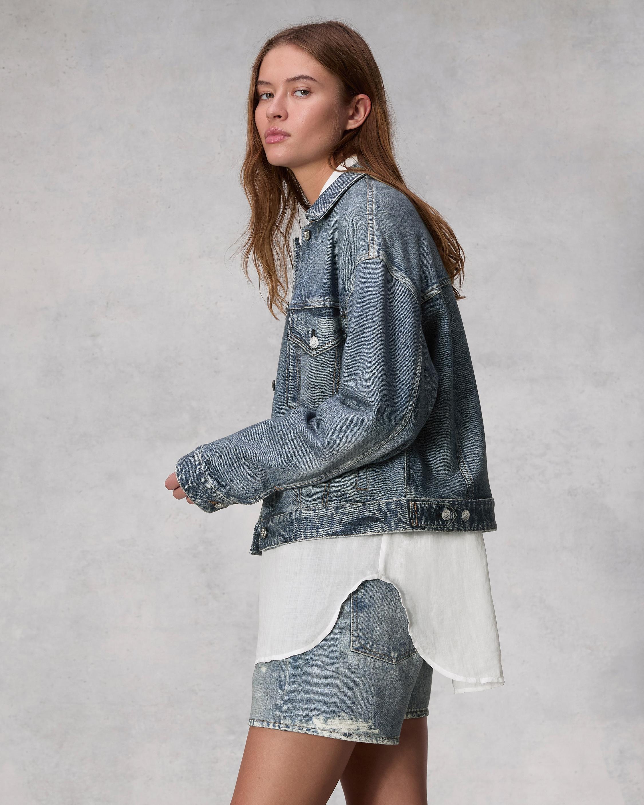 Miramar Cropped Trucker
Relaxed Fit - 4