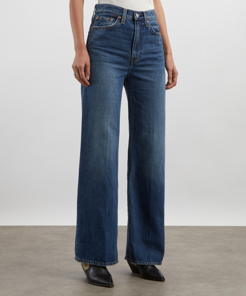 Levi's Ribcage Wide-Leg Jeans in Polar Perimeter outlook