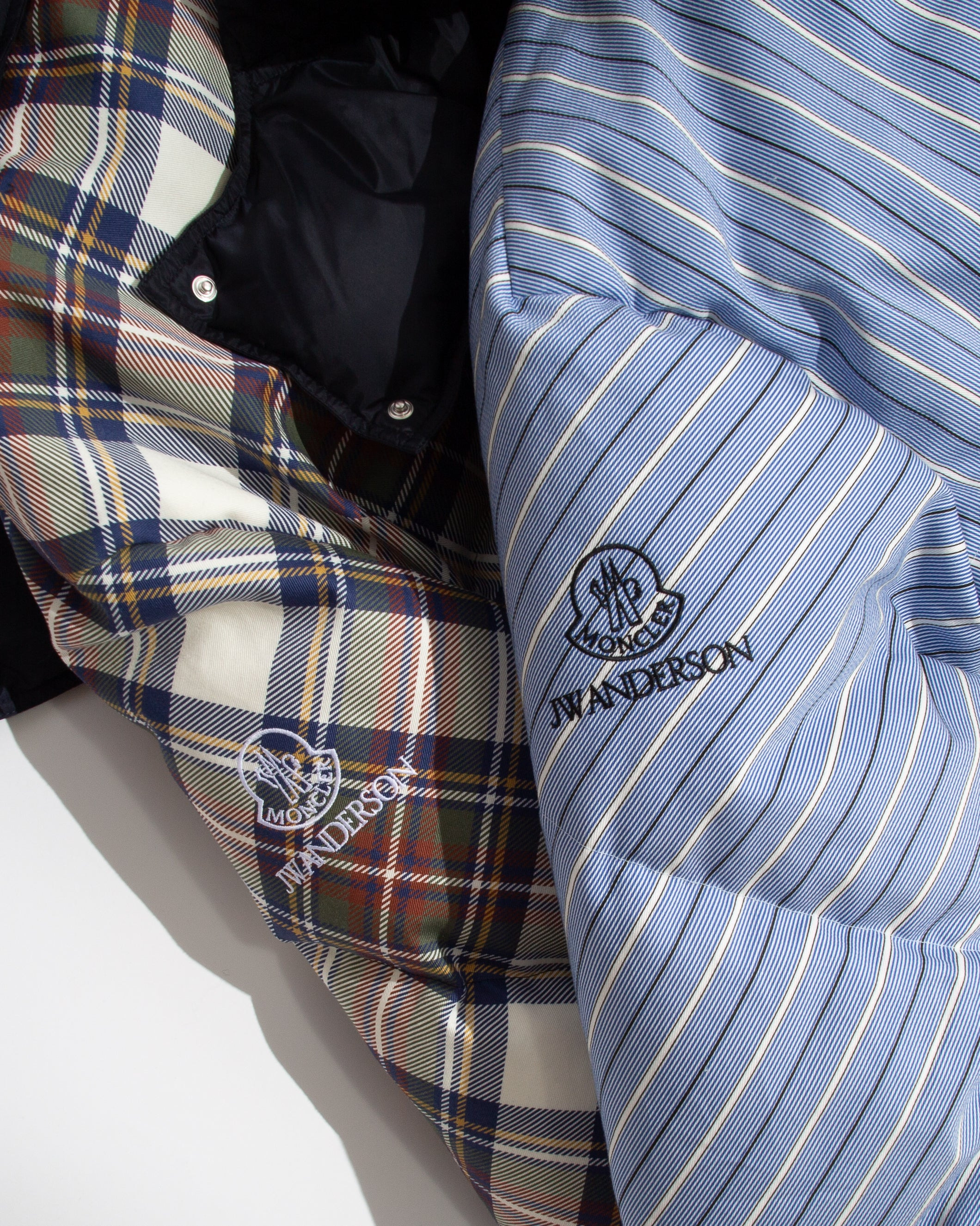 WOMENS JW ANDERSON X MONCLER STRIPED PUFFER JACKET IN BLUE & WHITE - 7