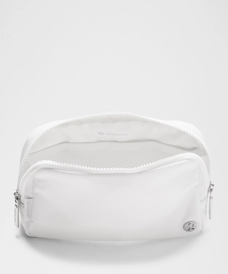 Everywhere Belt Bag Large with Long Strap 2L 5