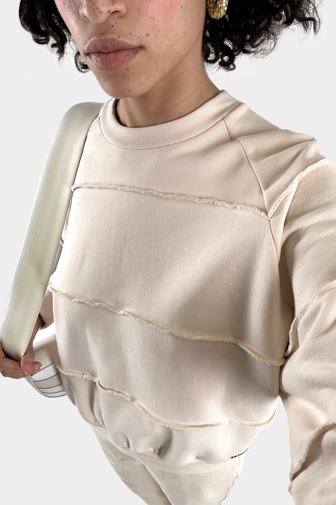 PANEL SWEATSHIRT / cream - 6