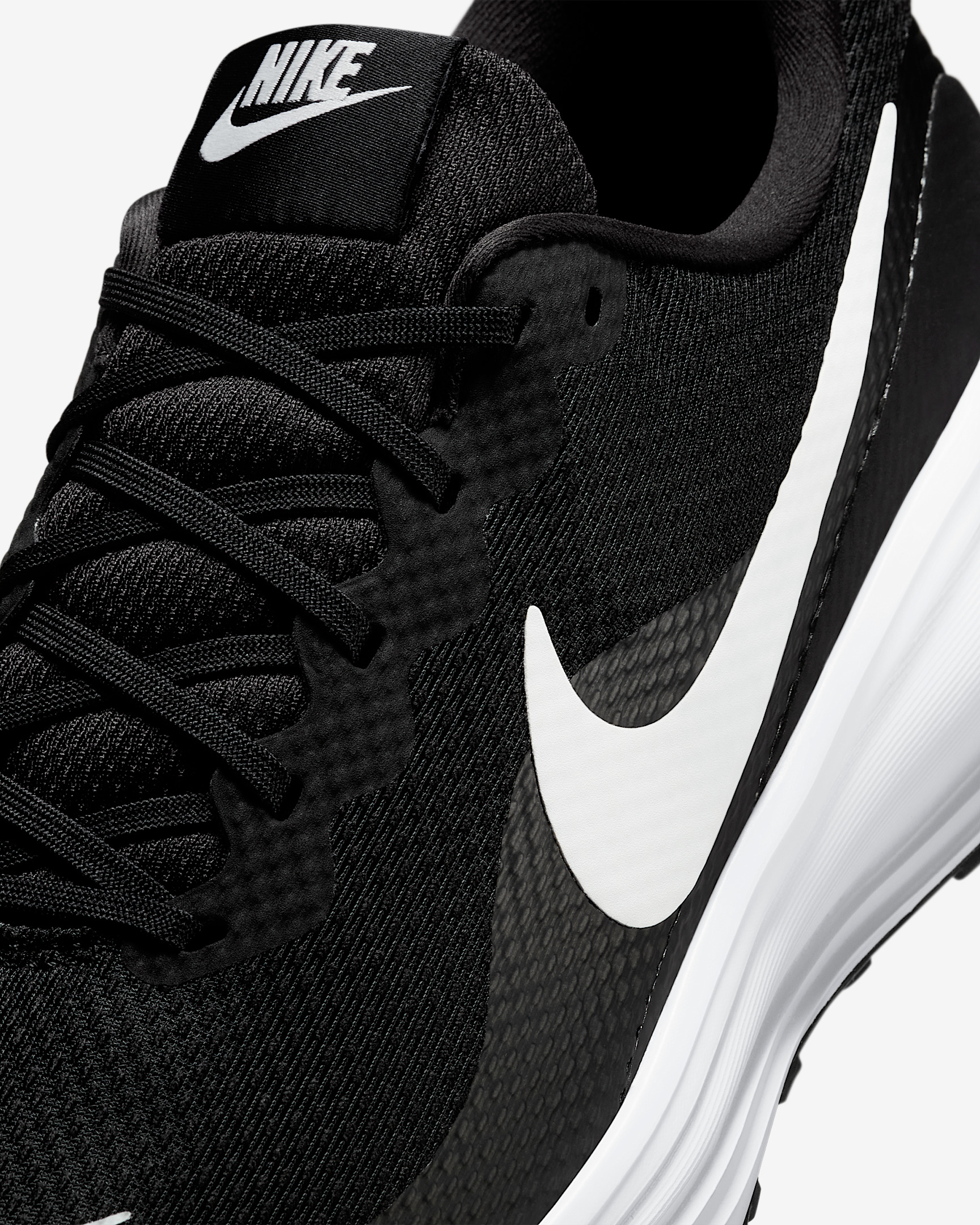Nike Revolution 8 Men's Road Running Shoes - 7