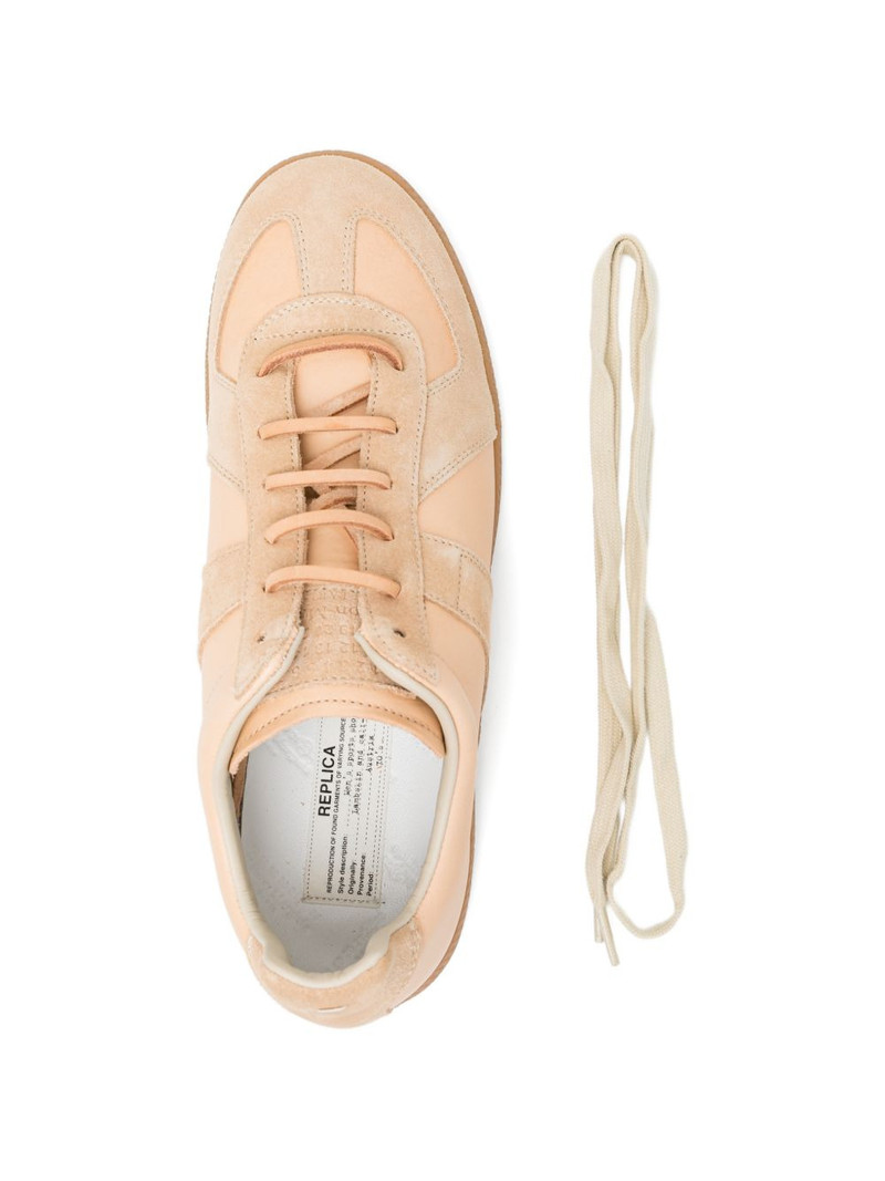 Replica trainers 4
