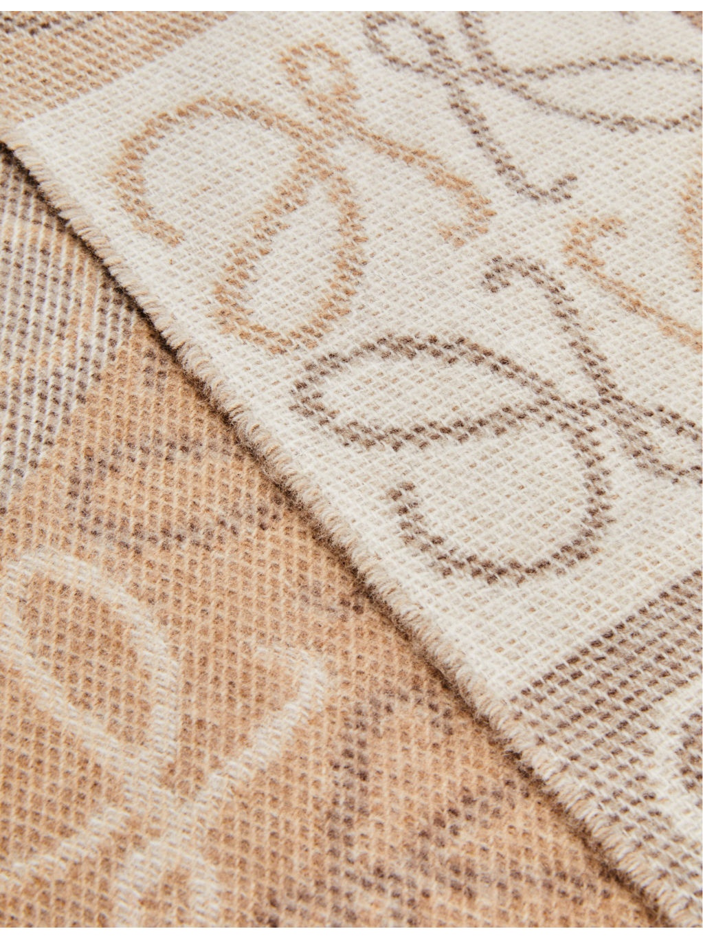 Anagram wool and cashmere-blend scarf - 3