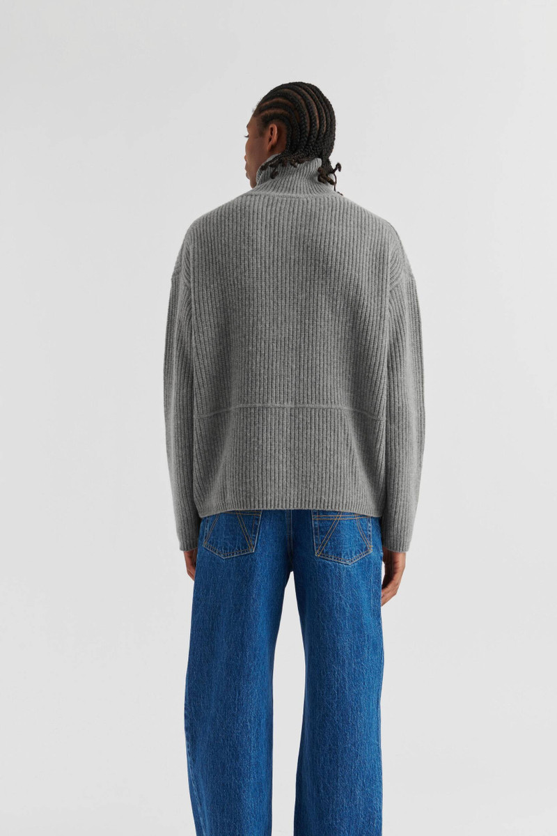 Team Half-Zip Sweater 3