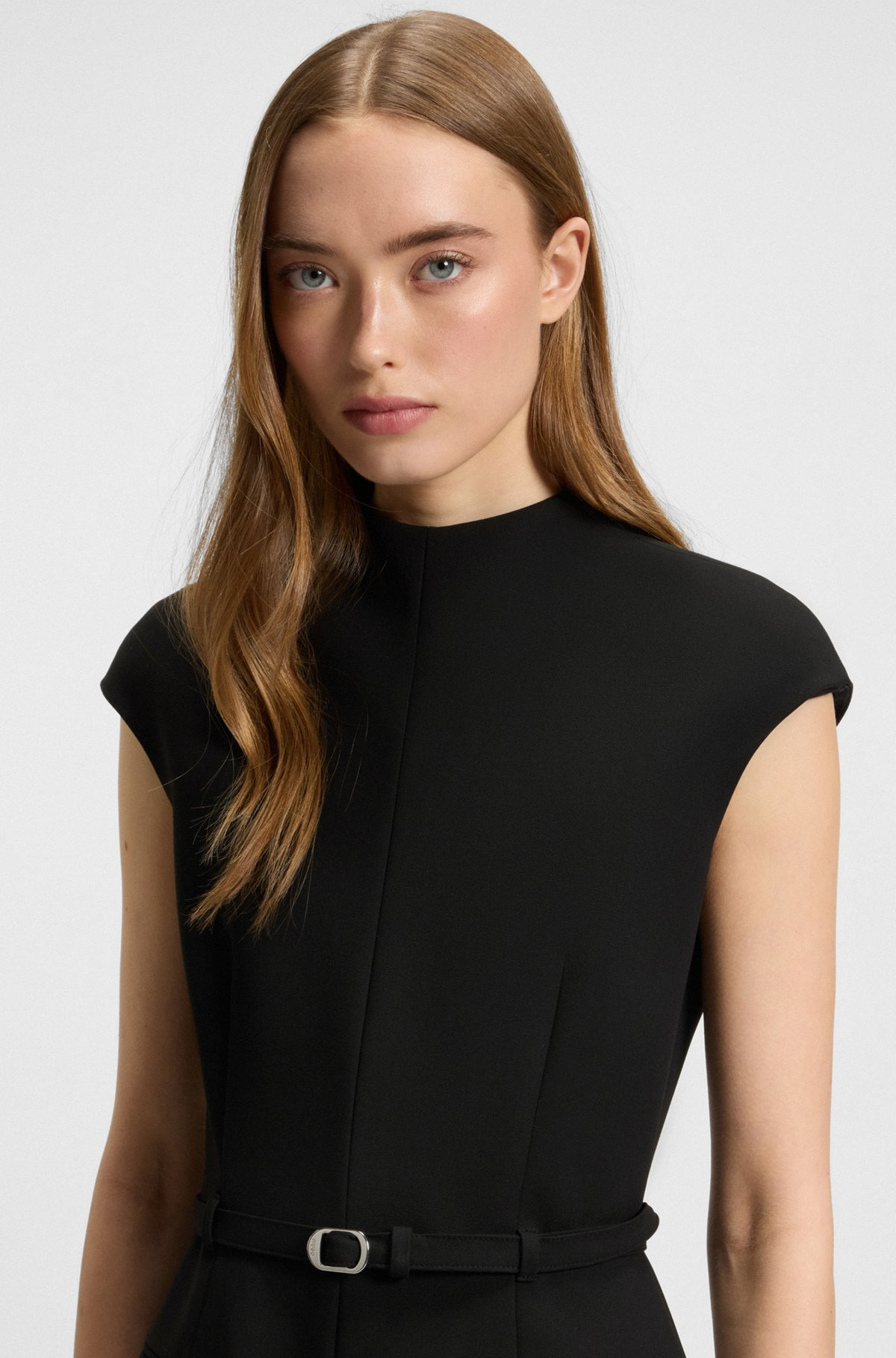 BELTED MOCK-NECK DRESS WITH SUBTLE SHOULDER PADDING - 5