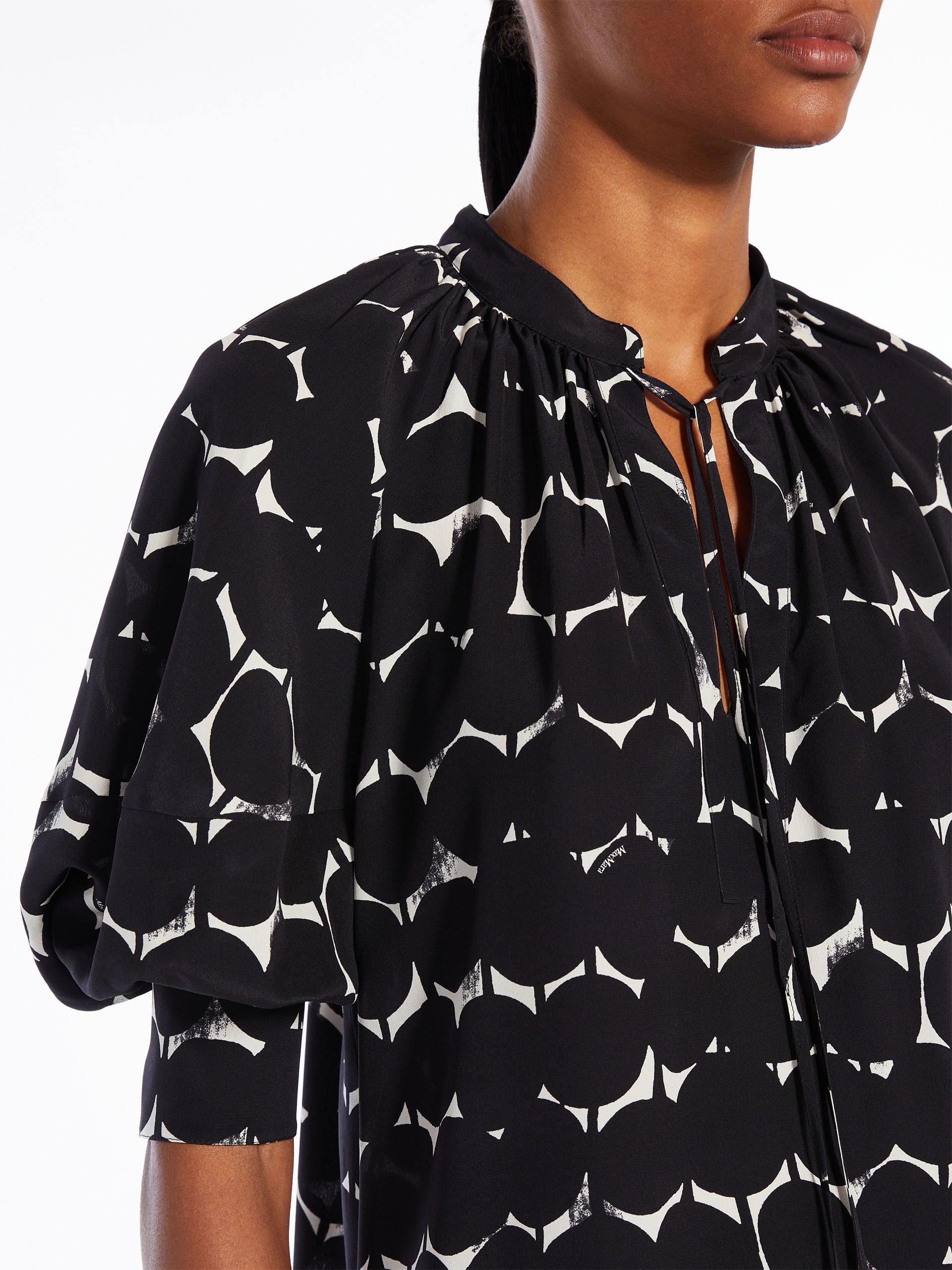 EMY Feminine shirt in printed twill - 5