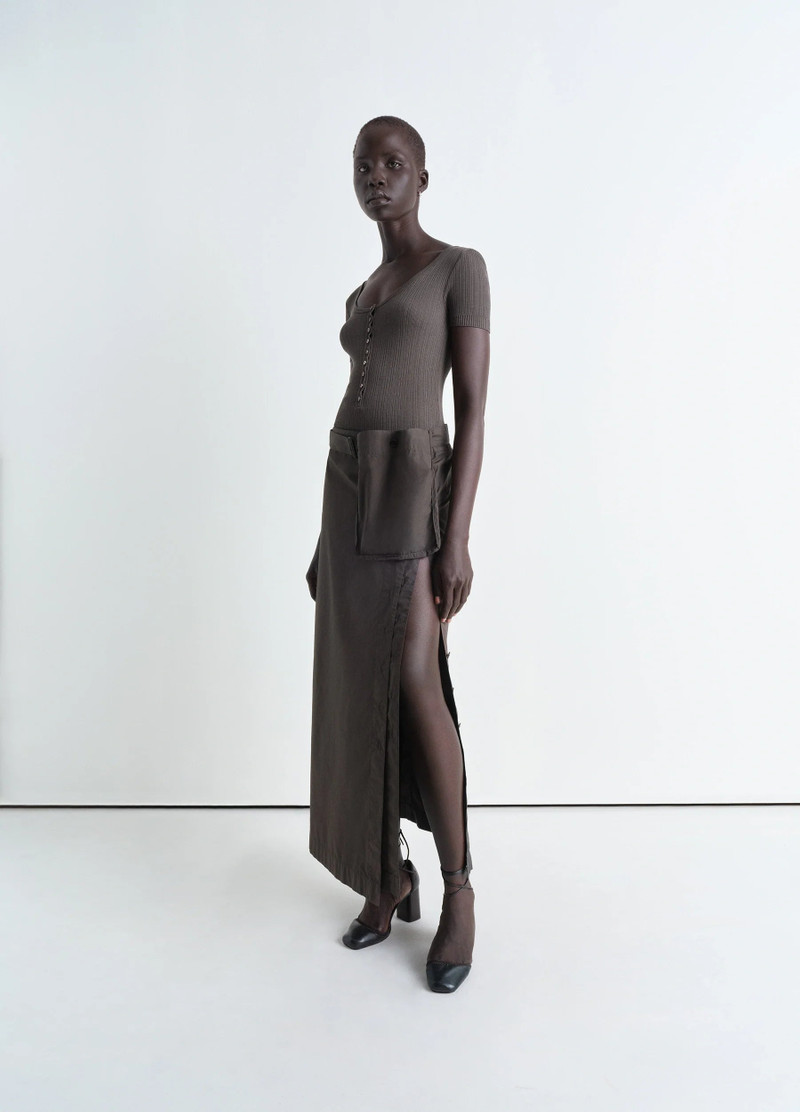 BUTTONED LONG SKIRT 4