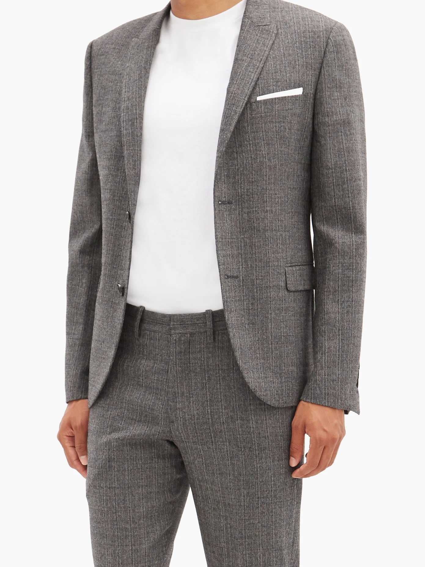 Slim-fit two-piece wool-fresco suit - 6