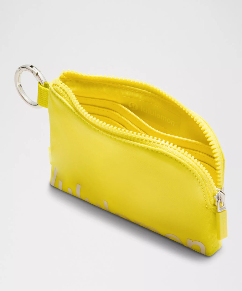 Clippable Card Pouch 3