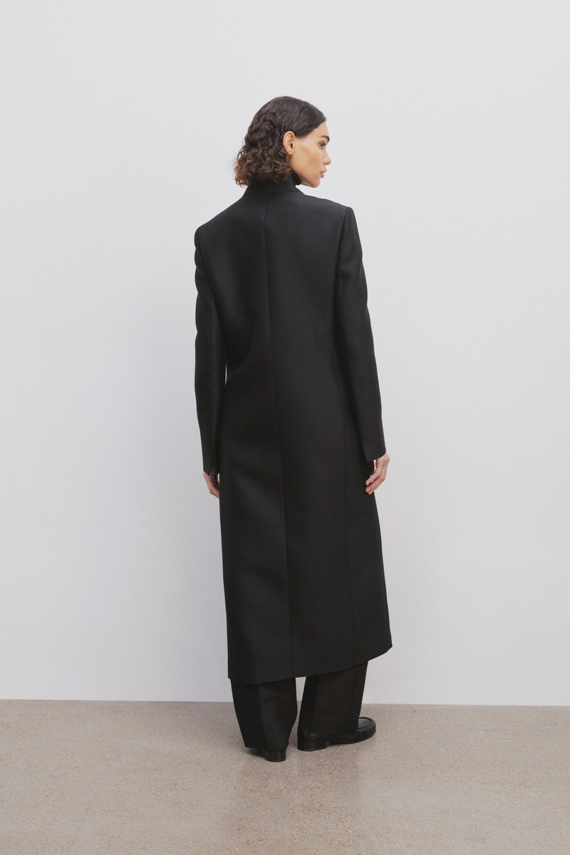 Egle Coat in Wool and Silk 5