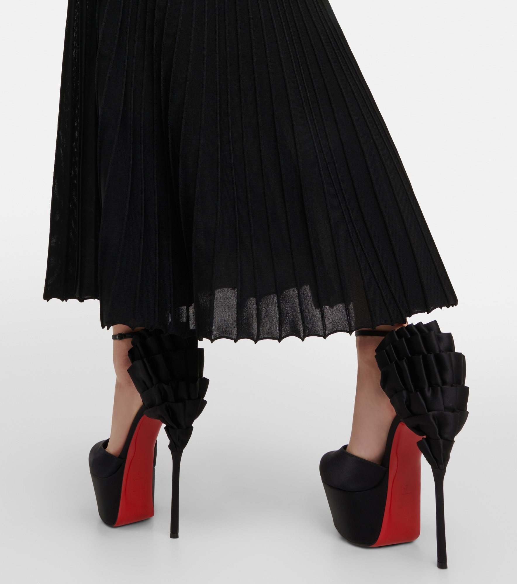 Maria Frou Alta satin platform pumps - 7