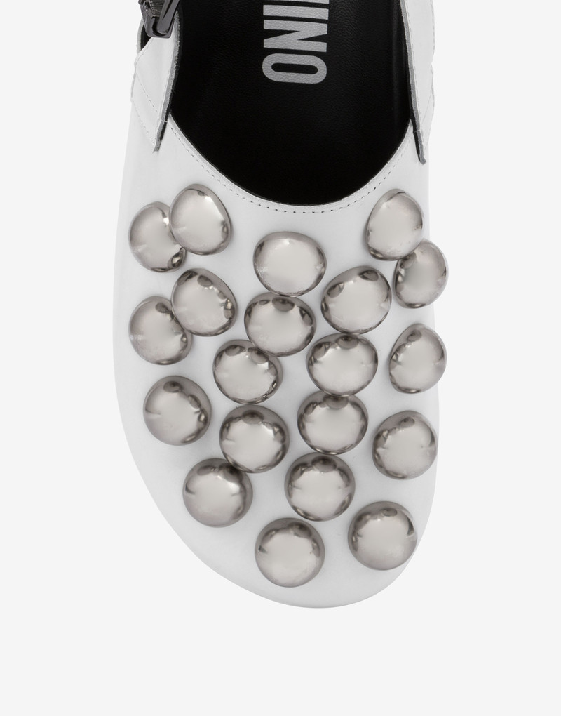 RUBBERISED CALFSKIN MULES WITH STUDS 4