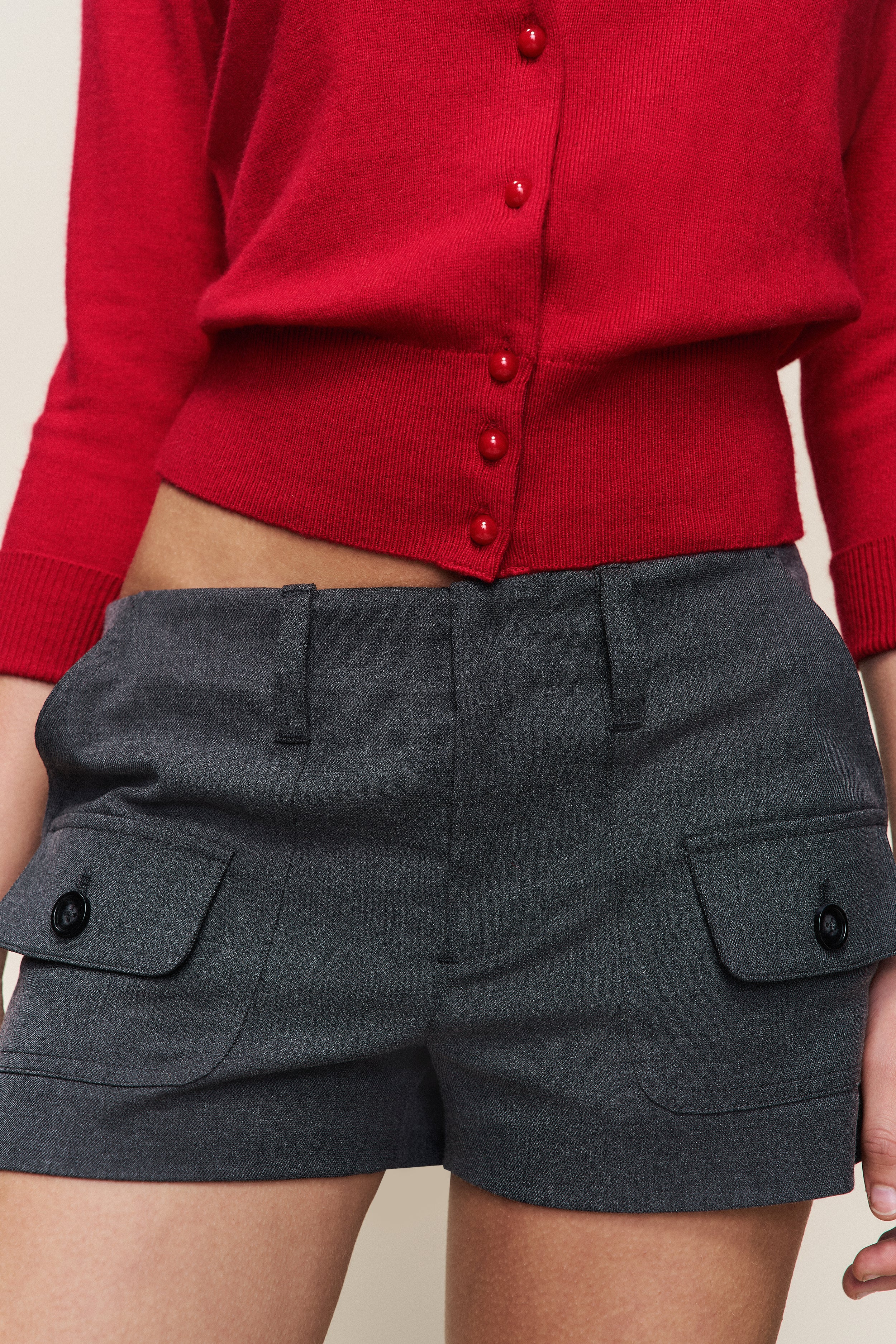 PENELOPE PATCH POCKET SHORT - 3