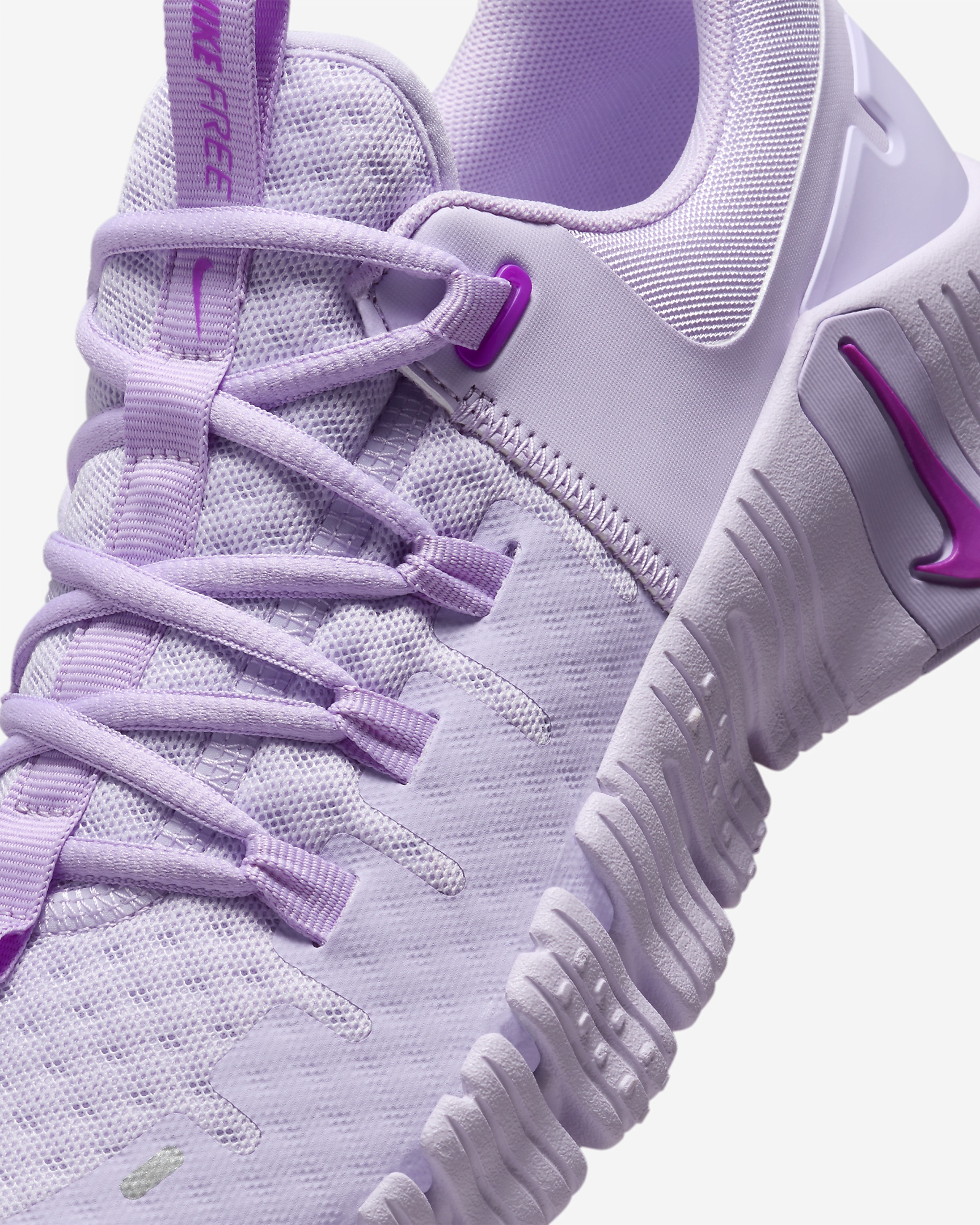 Nike Women's Free Metcon 5 Workout Shoes - 8