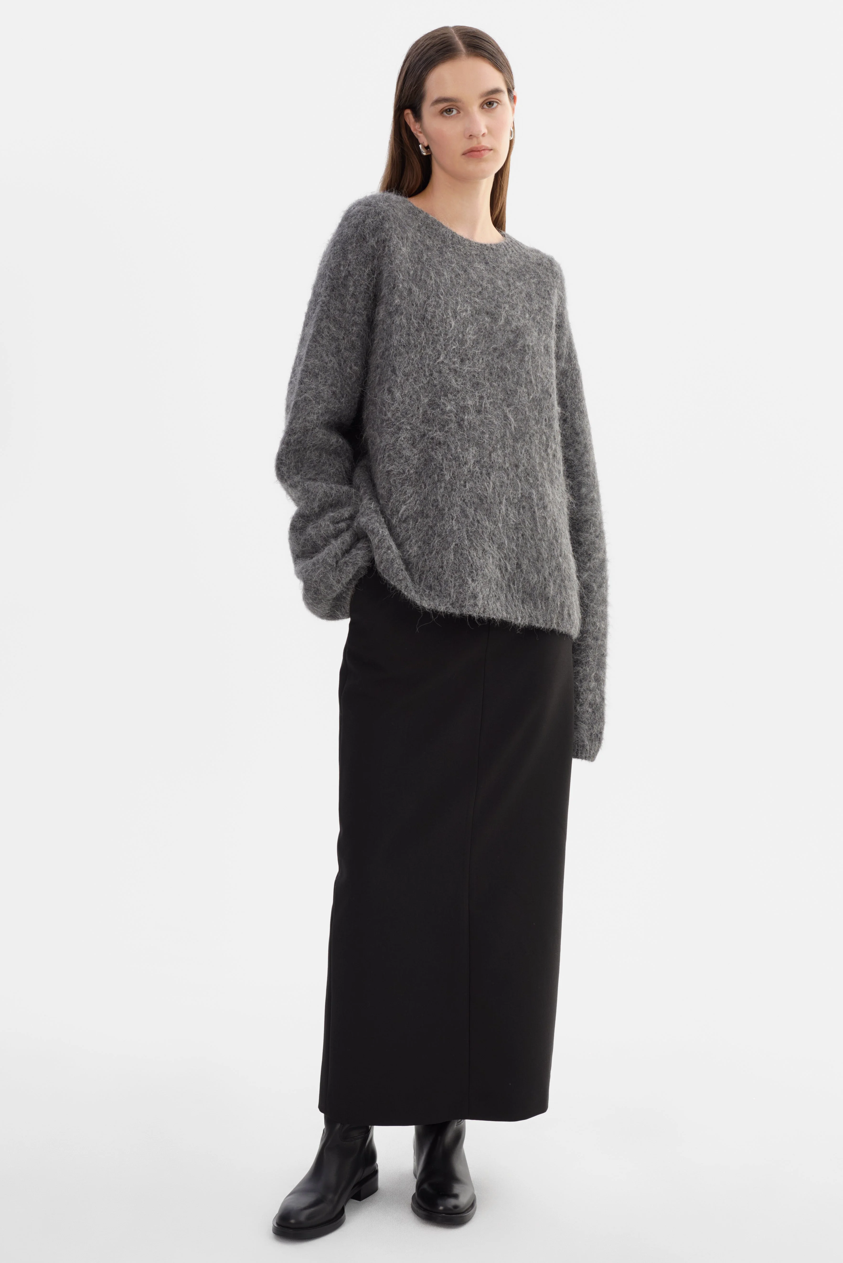 VERA | Boxy Wool Sweater - 1