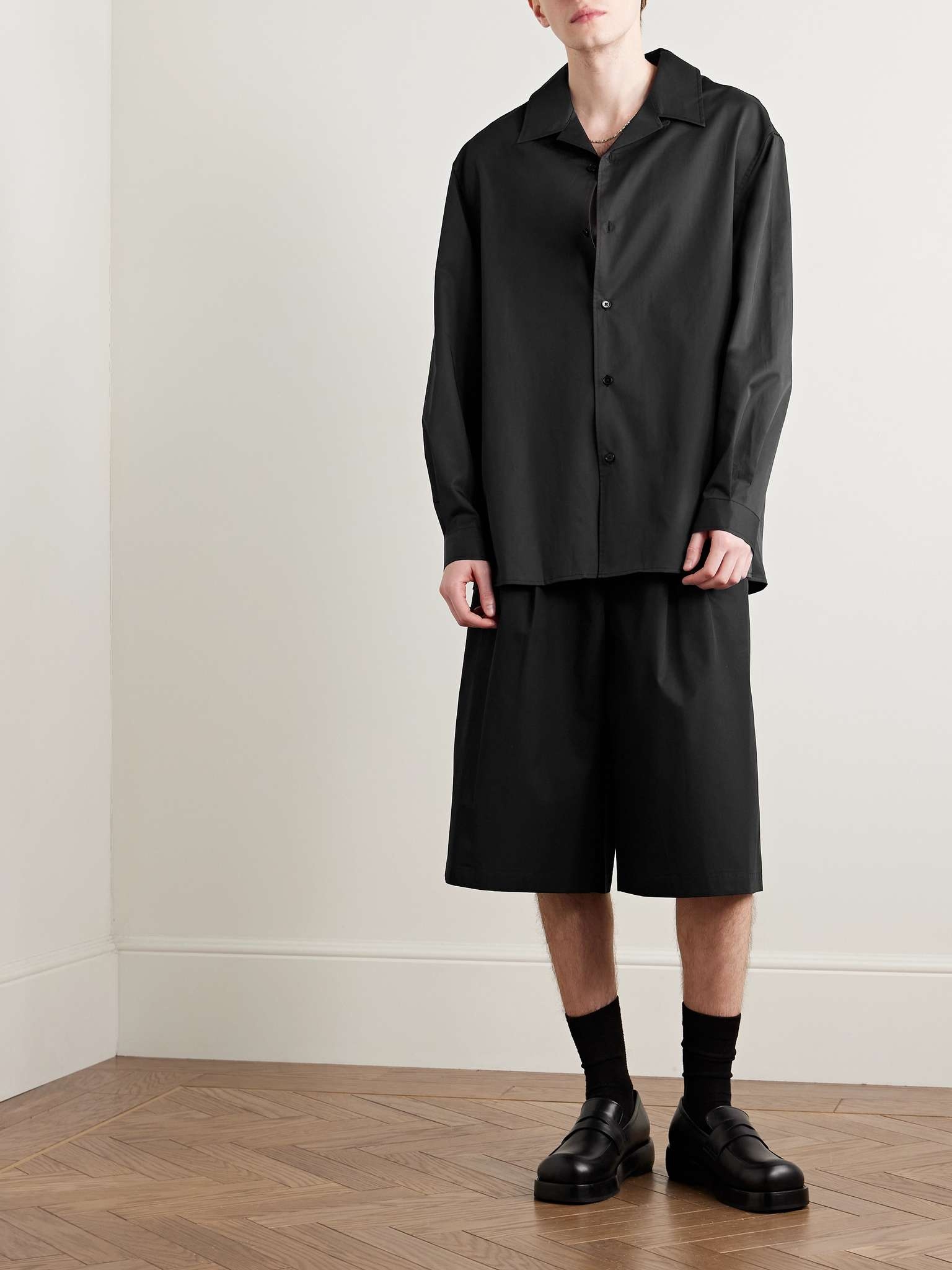 Wide-Leg Pleated Cotton-Poplin Shorts - 2