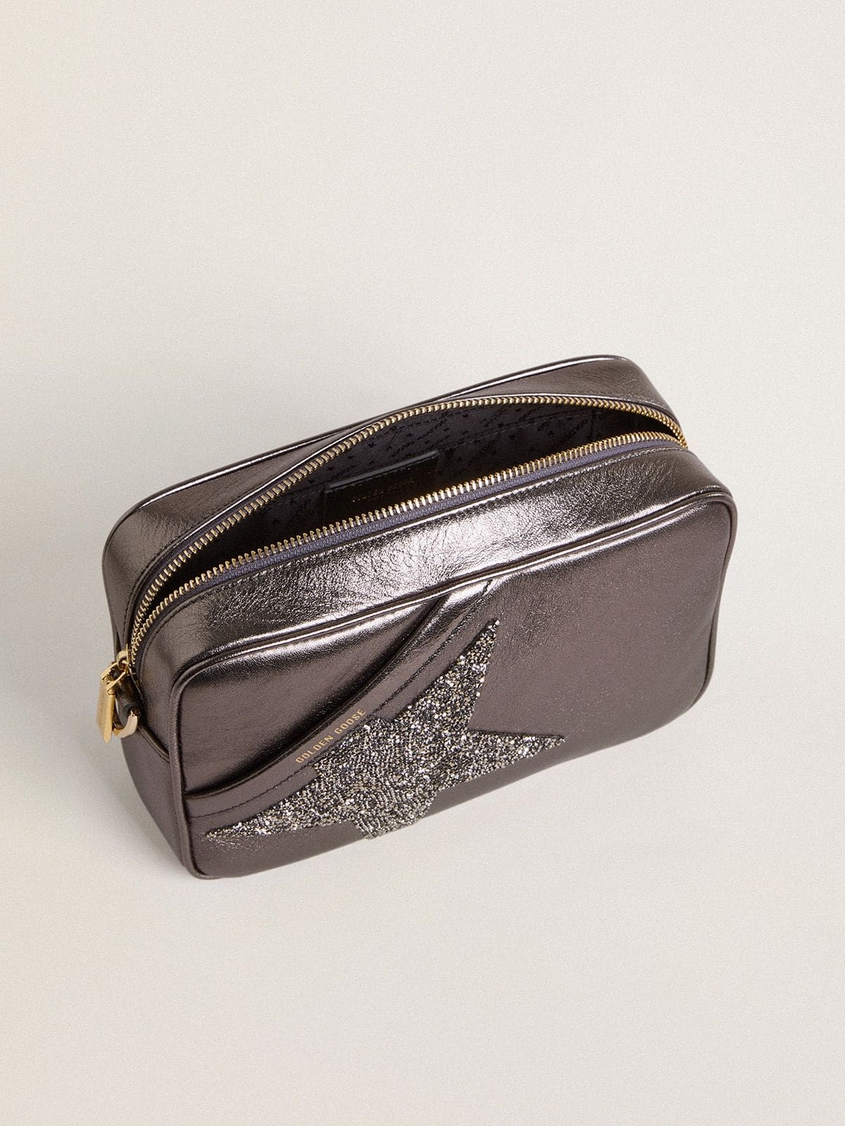 Star Bag in gray metallic leather with Swarovski crystal star - 4
