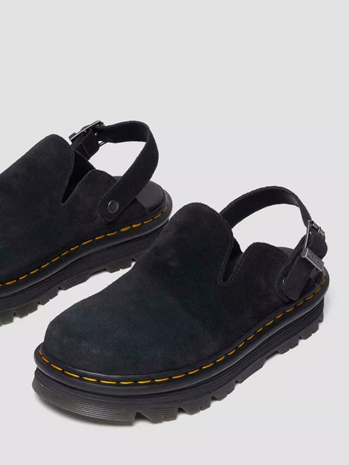 Shoes men Dr. Martens - 4