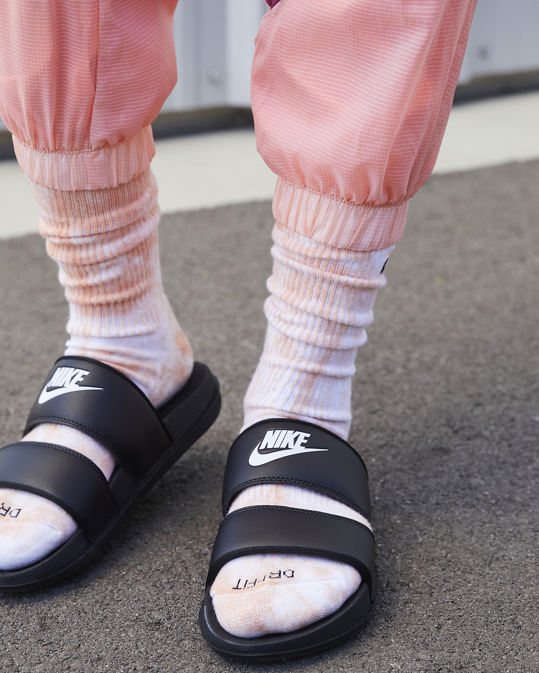 Nike Offcourt Duo Women's Slides - 3