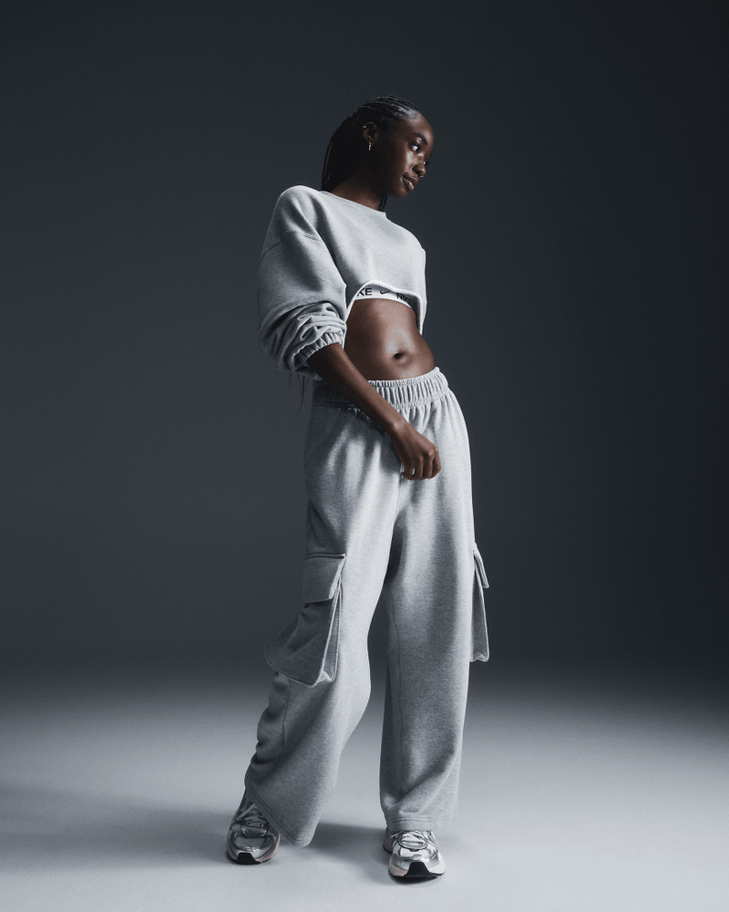 Nike Sportswear Women's Low-Rise Oversized French Terry Open-Hem Pants 4