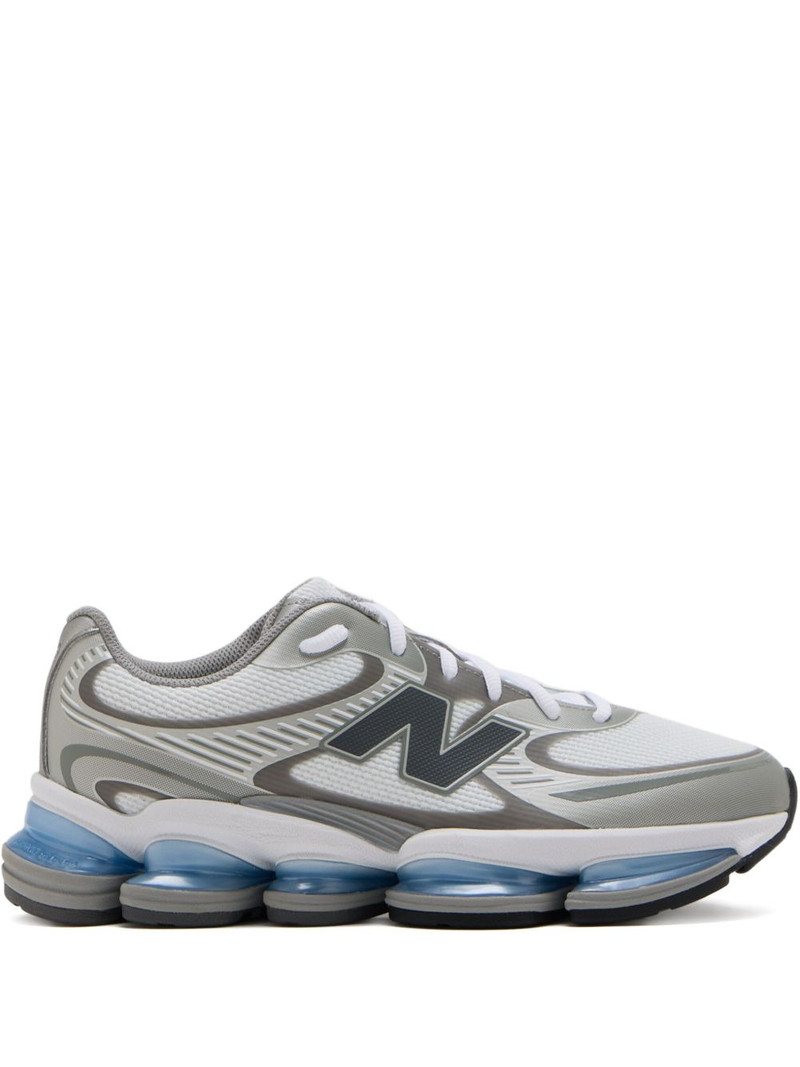 2000 sneakers 1