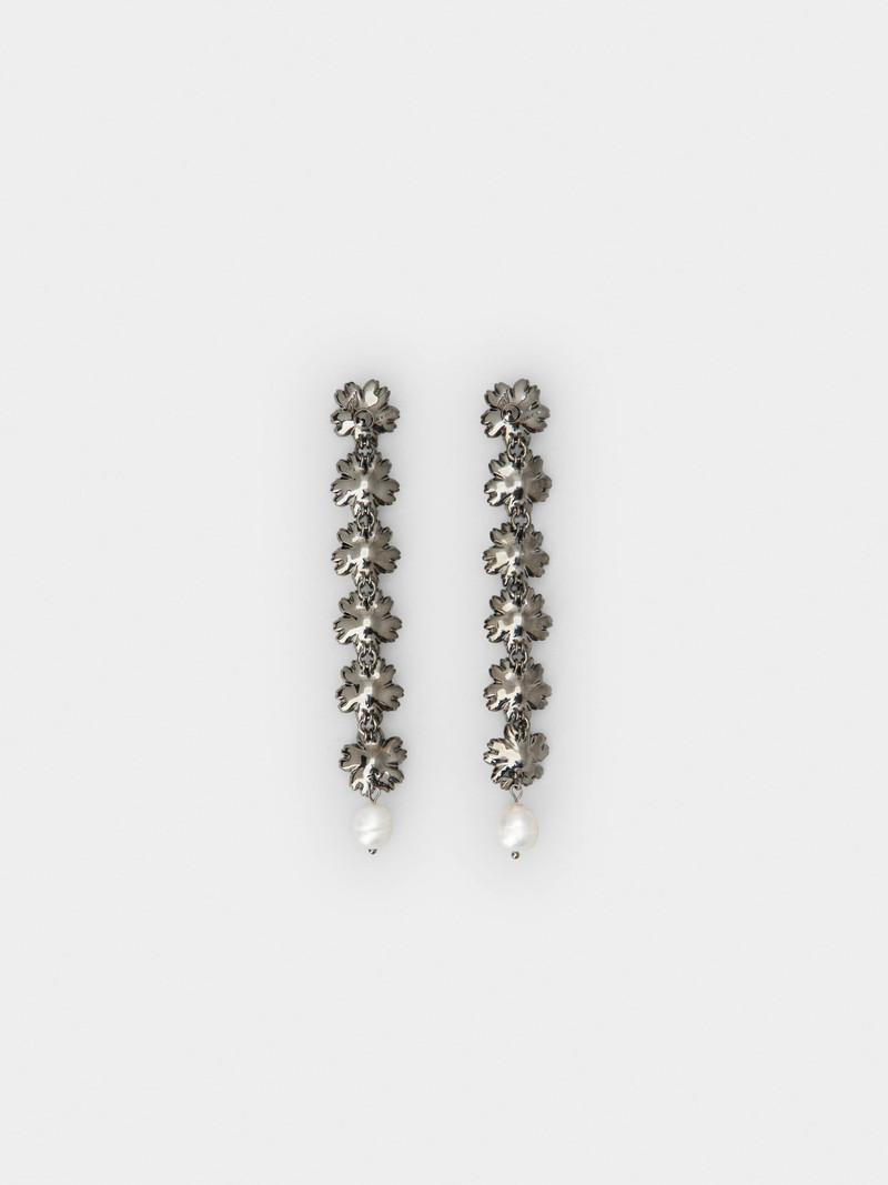 Roger Vivier Bouquet Pearl Multiflowers Earrings outlook