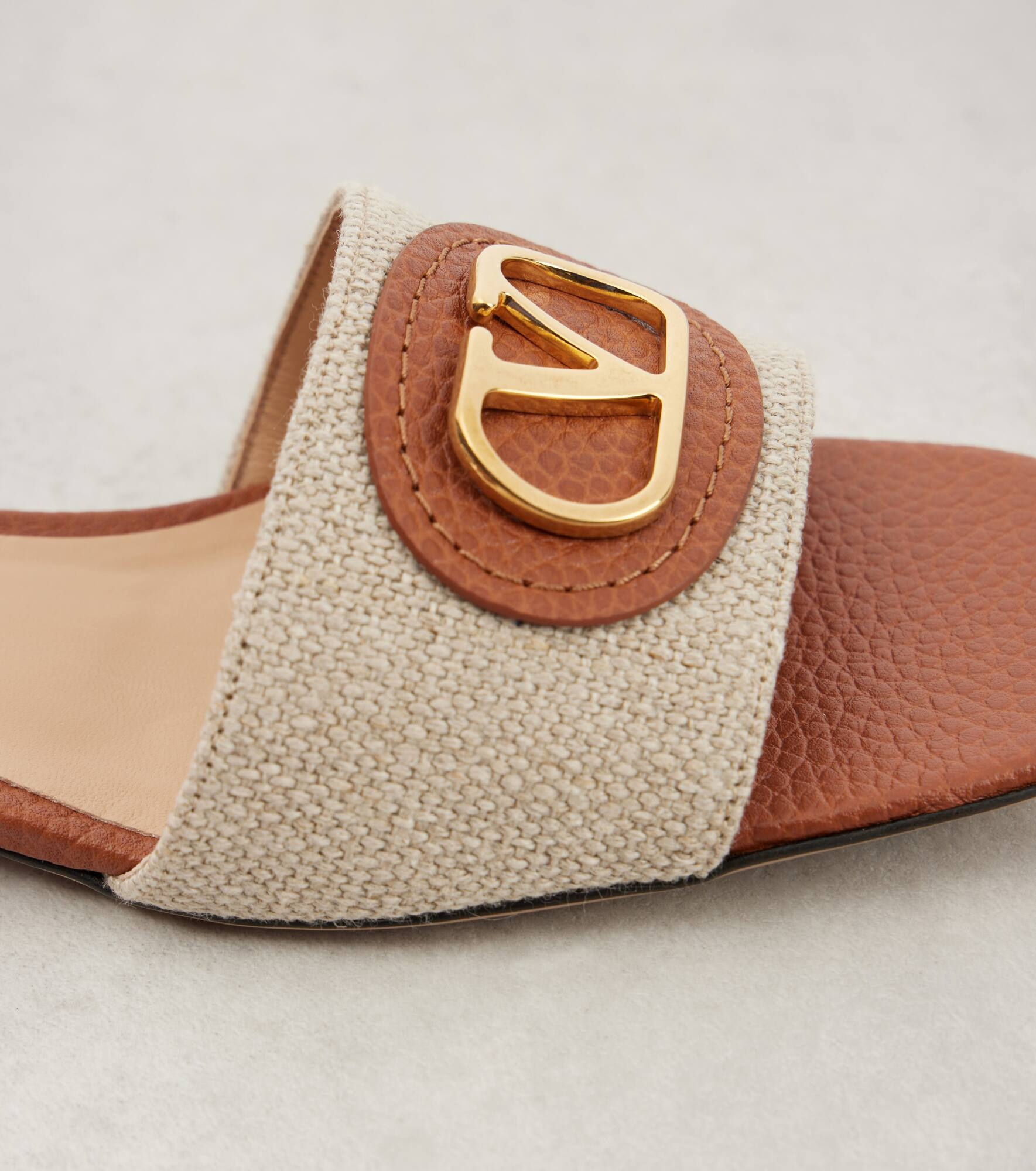 VLogo Signature leather-trimmed canvas slides - 5