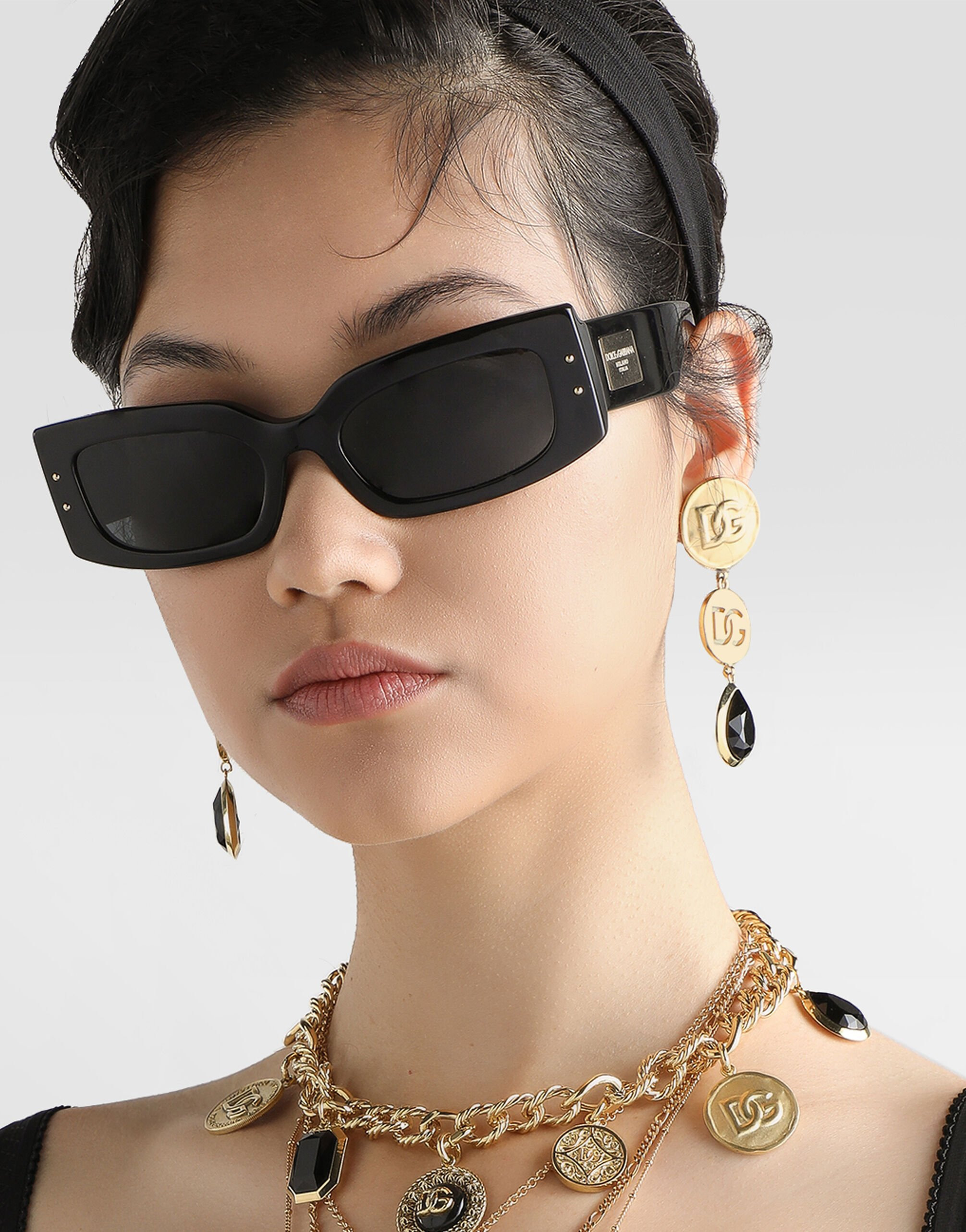 Like a Virgin logo clip earrings - 2